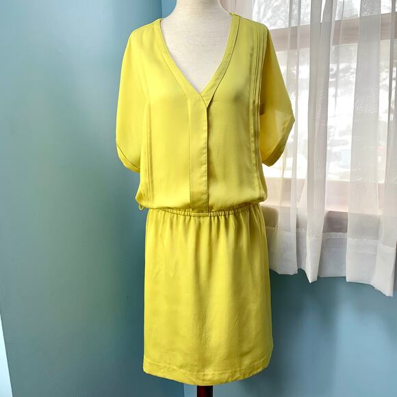 Banana Republic Factory Dresses & Skirts - Banana Republic Factory Yellow Drawstring Waist Dress Size XL
